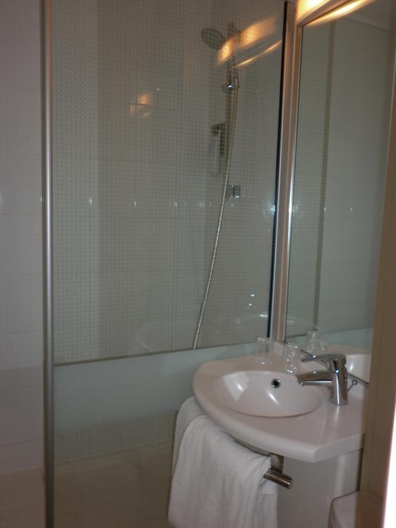 Отель Ibis Besancon Marchaux Номер фото